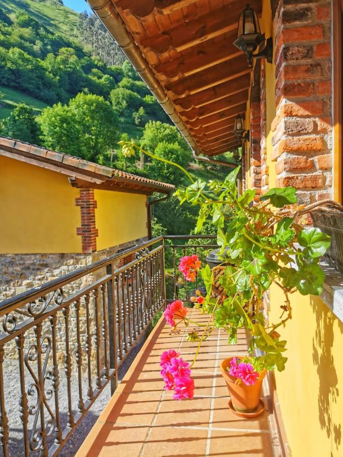Carroceu Rural Apartment กังกัส เด โอนิส ภายนอก รูปภาพ
